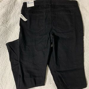 NEW🖤OLD NAVY🖤Black Super Skinny Jeans Size 14